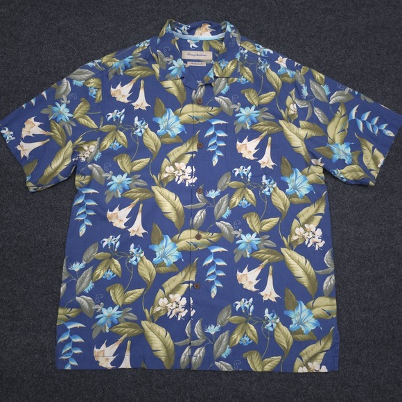 Tommy Bahama Men's Medium Silk Blend Blue Floral Short Sleeve Button Front Shirt - Picture 2 of 8